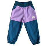 Mitwachsende Kinderhose ganzjährig | Bio-Popeline | Dunkle Minze-Blau | Flieder-Blau
