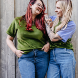Nicki Shirt - kurzarm | aus fairer Bio-Baumwolle | Colorblock Avocadogrün/Flieder