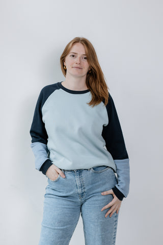 Unisex Sweater - Bio Pullover aus Kuschelsweat |  Ocean Fade