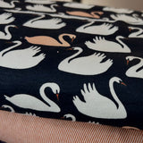 27. Mitwachsender Sweater Kinder ganzjährig | Bio Jersey + Baumwoll-Interlock | Apricot Terrakotta - Schwäne dunkelblau