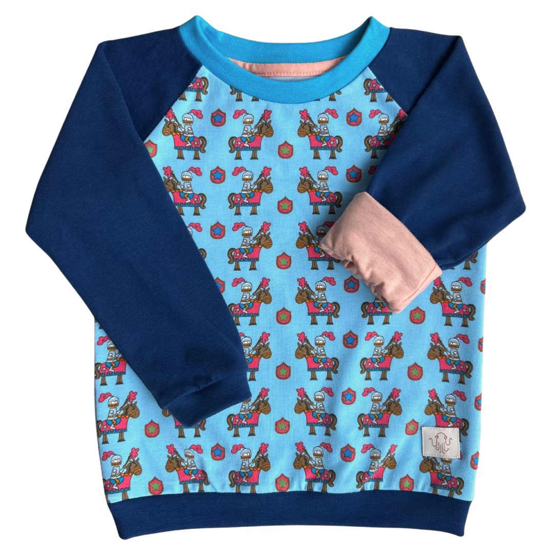 43. Mitwachsendes leichtes Langarmshirt aus Baumwolljersey Kinder | Ritter