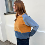 Unisex Sweater aus Cordnicki | blaue Pflaume-Messing