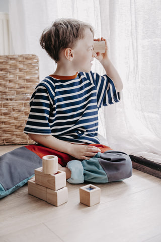 Bio Kinderkleidung I Mitwachsendes T-Shirt I Blau-gestreift